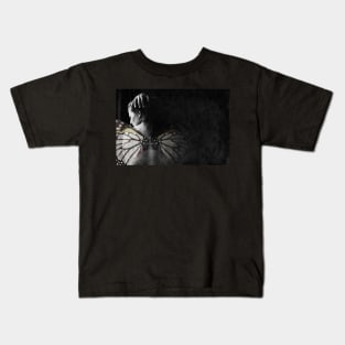 To Wish To Fly Kids T-Shirt